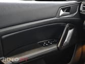 Peugeot 308 1.2 PureTech Allure Faróis Full LED