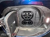 Land Rover Evoque P300e R-Dynamic S