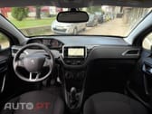 Peugeot 208 1.2 PureTech Signature