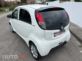 Peugeot iOn Active