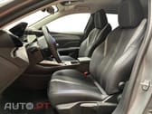 Peugeot 408 1.2 Hybrid Allure e-DCS6