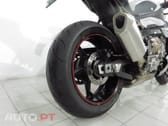BMW S .