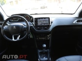 Peugeot 2008 1.2 PureTech Allure EAT6