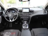Kia Ceed 1.4 T-GDI TX+SRF 7DCT
