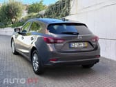 Mazda 3 1.5 Sky-G Evolve HS Navi