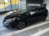 Volvo V40 2.0 D2 R-Design Momentum