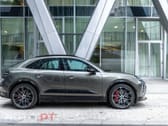 Porsche Macan 4