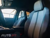 Peugeot 3008 1.2 Hybrid Allure e-DCS6
