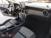 Mercedes-Benz GLA 180 automático