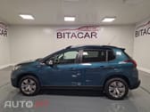 Peugeot 2008 1.2 PURETECH STYLE