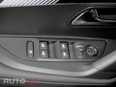 Peugeot 2008 1.2 Hybrid Allure e-DCS6