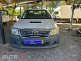 Toyota Hilux X-Cab 4x4 2.5D-4D 144cv