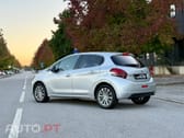 Peugeot 208 1.2 PureTech Allure
