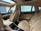 Porsche Panamera 4 E-Hybrid Platinum Edition