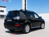Mitsubishi Outlander 2.2 DI-D Instyle Navi