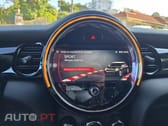 MINI Cooper John Cooper Works Auto Desportiva