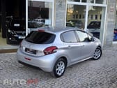 Peugeot 208 1.6 BlueHDi Style