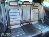 Volkswagen Golf R 4Motion (BlueMotion )