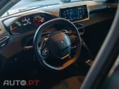 Peugeot 208 1.2 PureTech Allure EAT8
