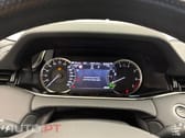 Land Rover Evoque P300e R-Dynamic HSE