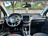 Peugeot 208 ..
