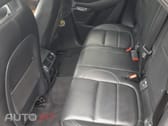 Jaguar E-Pace P300