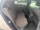 Volkswagen Golf 2.0 TSI GTI