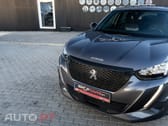 Peugeot 2008 1.2 PureTech Active Pack