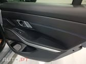 BMW 320 e Pack Desportivo M Auto