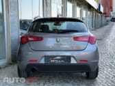 Alfa Romeo Giulietta 1.6 JTDm Distinctive 57X