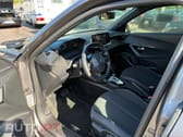 Peugeot 2008 1.5 BlueHDi Active EAT8