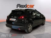 Peugeot 2008 1.2 PureTech Style