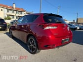 Toyota Auris 1.8 HSD Comfort +P.Sport+Navi