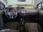 Toyota Yaris 1.3 VVT-i Sol High Pack