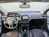 Peugeot 2008 1.2 PureTech Style
