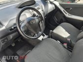 Toyota Yaris 1.0 VVT-i
