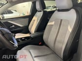 Opel Astra 1.2 T Elegance