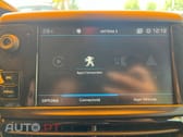 Peugeot 2008 1.2 e-VTi Style