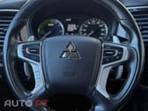 Mitsubishi Outlander 2.4L PHEV 4WD INTENSE