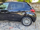Peugeot 208 1.5 BlueHDi Signature