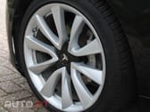 Tesla Model 3 Long-Range AWD