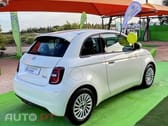Fiat 500e Action