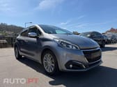 Peugeot 208 1.2 PureTech Signature