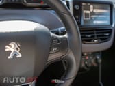 Peugeot 2008 1.2 VTi Active