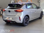 Opel Corsa Outro