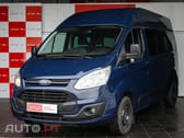 Ford Transit Custom Adaptada p/ 3 cadeiras de rodas