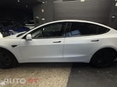 Tesla Model 3 Tração Traseira