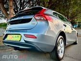 Volvo V40 D2