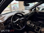 Porsche Cayenne V6