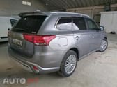 Mitsubishi Outlander 2.4 Instyle